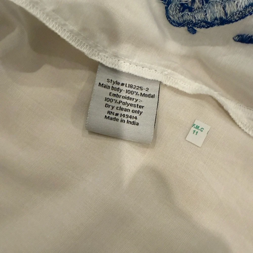 Johnny Was White Shirt with Blue Embroidery - Picture 13 of 15